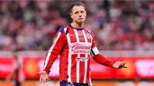 Foto ilustrativa de la nota titulada: "Es un equipo malo": Periodista culpa a Chivas por mal rendimiento del 'Chicharito' Hernández