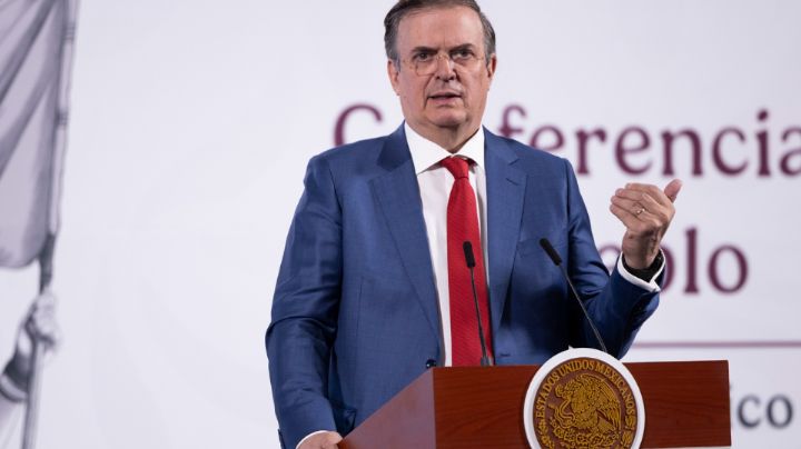 Ebrard anuncia inversión de 4.8 billones de dólares en centro de datos de IA en Querétaro