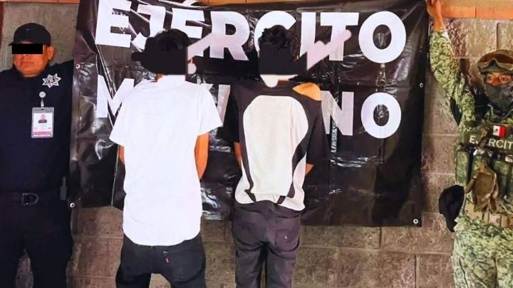 Caen dos presuntos asaltantes en Hermosillo; les hallan armas y dinero en efectivo