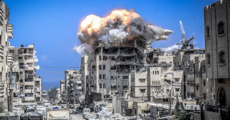 Mueren 47 civiles en Gaza tras nuevos bombardeos israelíes