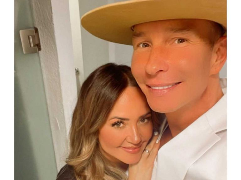 Erik Rubín y Andrea Legarreta anunciaron su separación en 2023