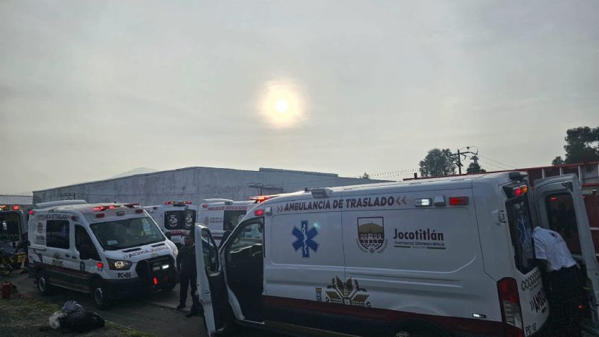 Código Rojo en Edomex: Accidente de ferrocarril y autobús deja 8 muertos y más de 40 heridos