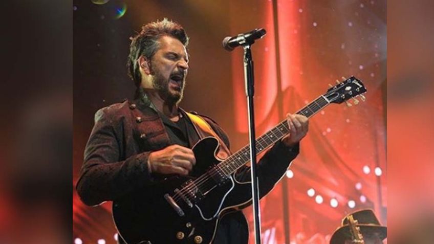 ¡Ricardo Arjona la rompe en streaming! El cantante rompe récord con espectacular show virtual