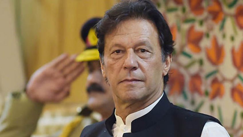 Pakistán 'alza la mano' para mediar crisis entre Irán y Estados Unidos