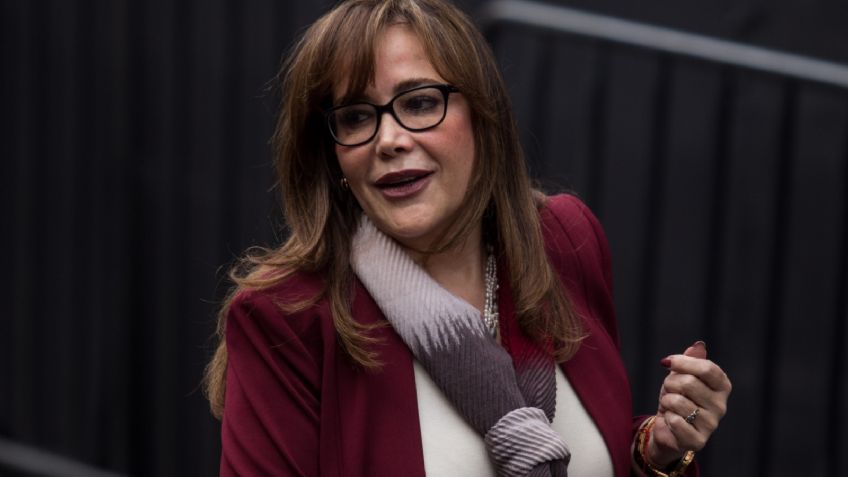 Yeidckol Polevnsky, internada en un hospital luego de dar positivo a Covid-19