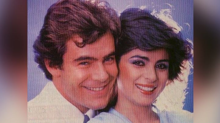 Victoria Ruffo causa furor al recordar con foto su 'boda' con Guillermo Capetillo