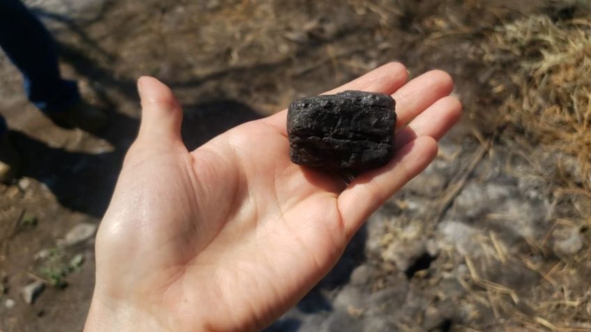 ¡Increíble! Restos de metoerito que cayó en Tamaulipas se venden hasta en 50 mil pesos