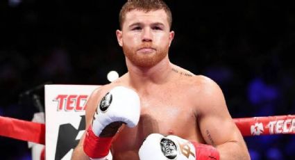 Orgullo mexicano: 'Canelo' Álvarez inmortaliza sus huellas en el Teatro Chino en Hollywood