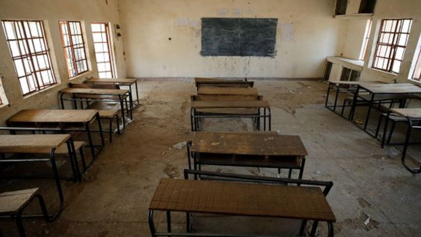 Con 'cuernos de chivo', hombres secuestran a 345 alumnos en internado de Nigeria