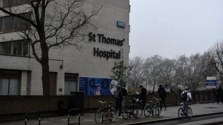 Brutal: Se viraliza video de joven que es apuñalado 18 veces en Gran Bretaña