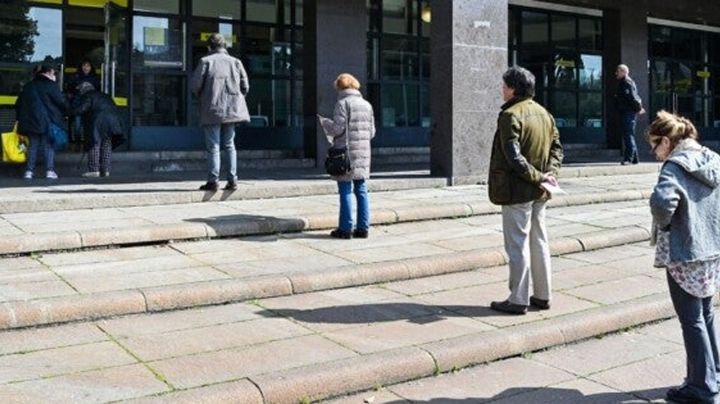 ¿Derrotaron al coronavirus? Reino Unido terminaría con el distanciamiento social en junio