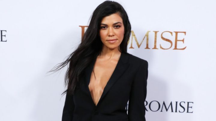 La familia Kardashian sube foto que desata memes en contra Kourtney: "Terrible photoshop"