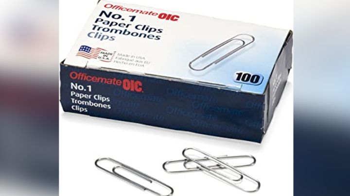 Hombre se vuelve viral al lograr obtener unos terrenos a cambio de un simple clip de papeles