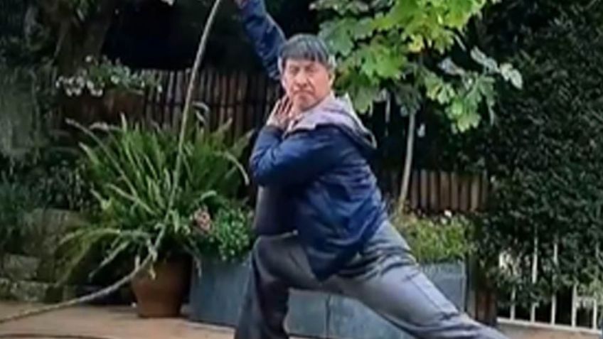 Anciano se hace viral tras combinar el arte del Kung-fu con la jardinería