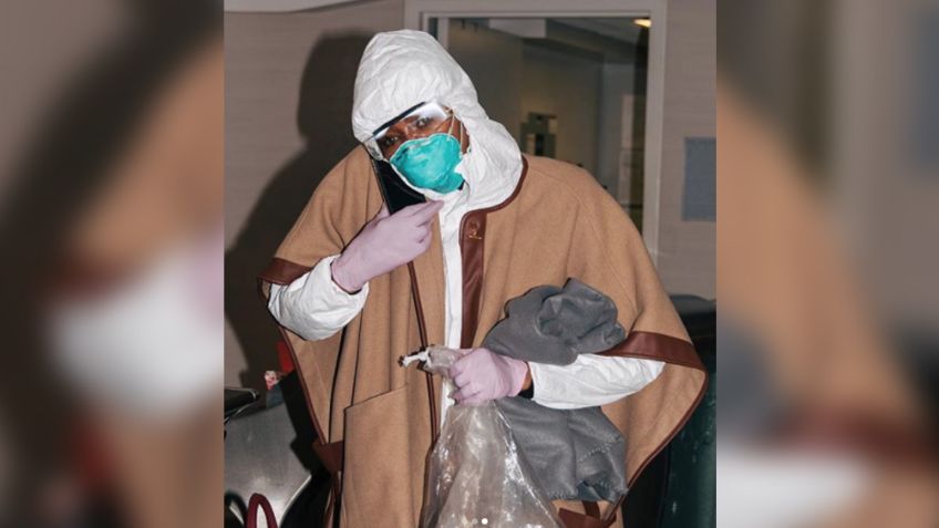 Naomi Campbell asusta a fans al usar exagerado traje para evitar coronavirus