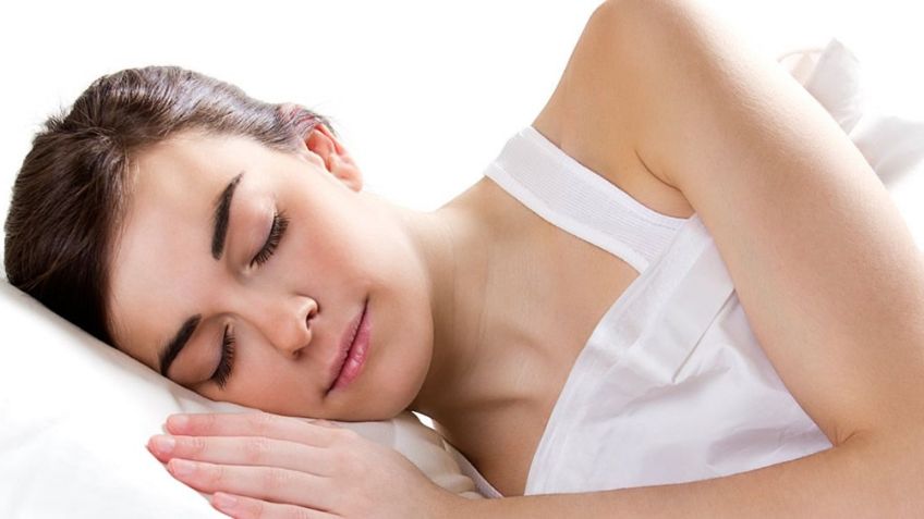 ¿Cuánto debe durar una siesta? Dormir demás podría causar un derrame cerebral