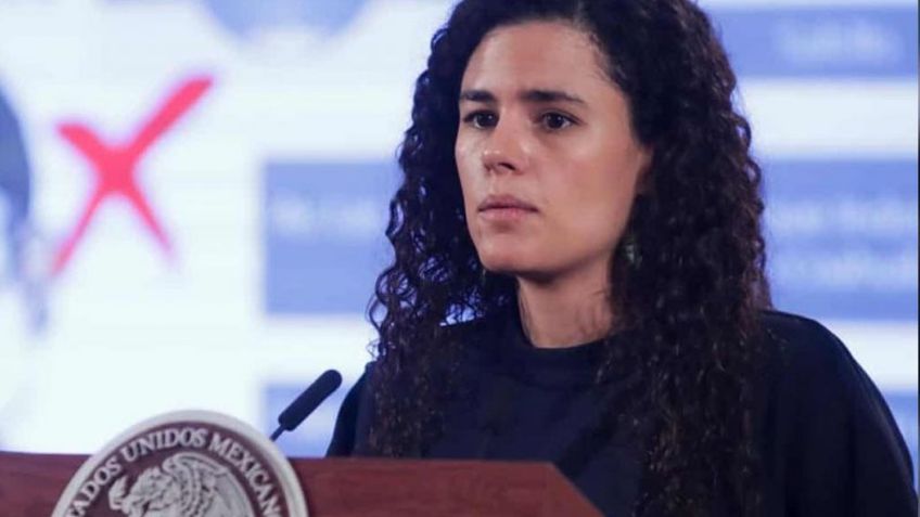 ¿Y el cubrebocas? Captan a Luisa María Alcalde incumpliendo normas de prevención