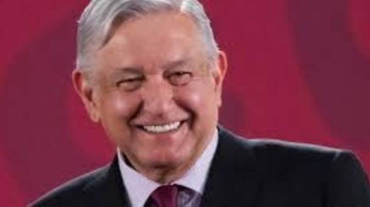 AMLO usa sus 'reuniones de seguridad' para burlarse de los "conservadores desquiciados"