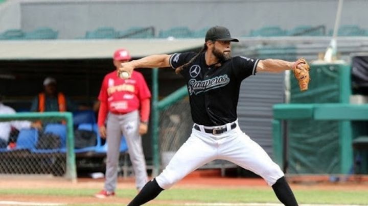 Acusan a Sergio Mitre, pitcher sarapero, de violencia intrafamiliar; muere menor de 2 años