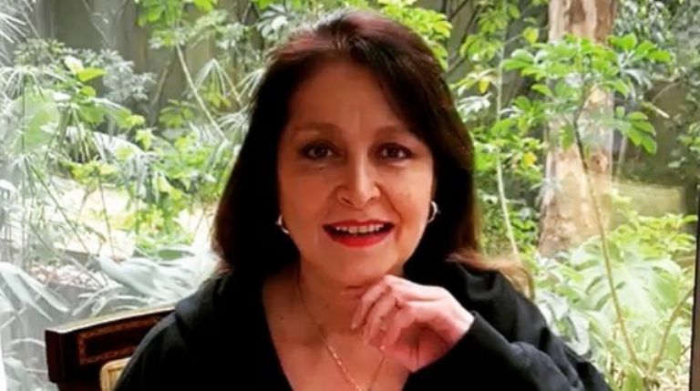 Daniela Romo revela que continúa grabando Amor Amargo