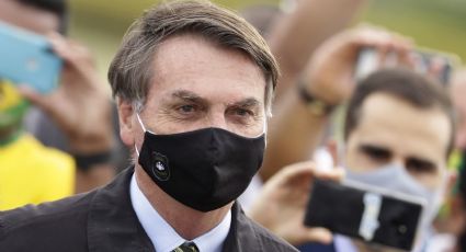 VIDEO: Tras dar positivo a Covid-19, Jair Bolsonaro toma hidroxicloroquina