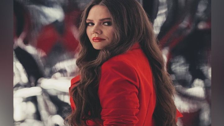 Joy Huerta la rompe en Instagram al lucir sin gota de maquillaje y despeinada