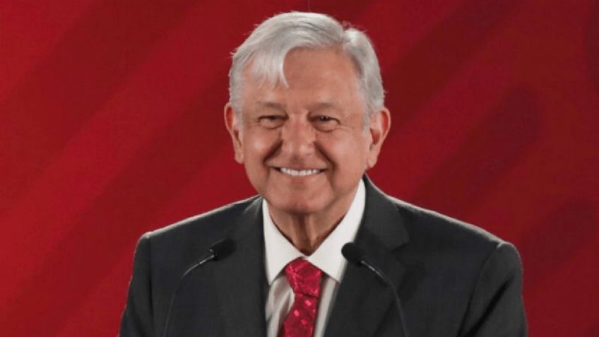 AMLO, "bien y de buenas": Encuestas revelan que su aprobación creció 58%