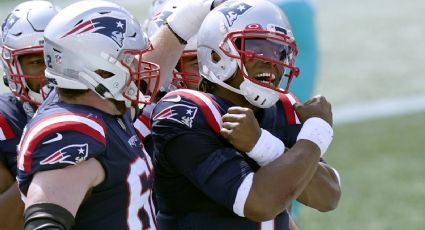 Cam Newton anota su primer touchdown como quarterback de los Patriots