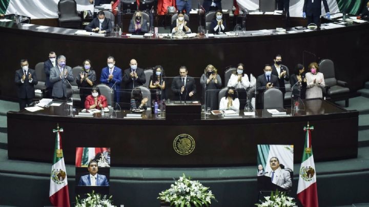 Rinden homenaje a legislador fallecido por Covid-19 en San Lázaro
