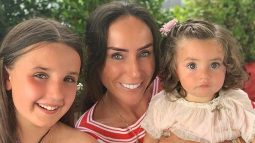 Inés Gómez Mont se luce con sus dos hermosas hijas en foto de Instagram