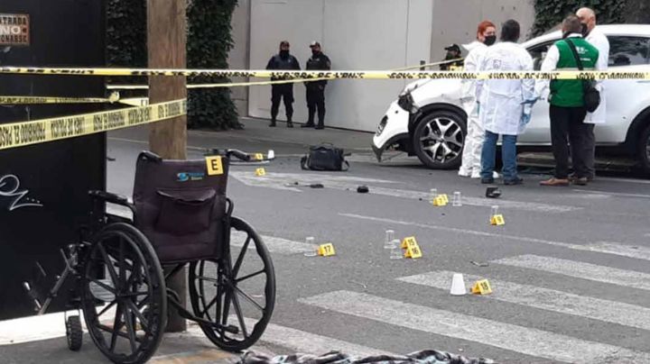 Ejecutan a balazos a hombre al sur de CDMX; el sicario estaba en silla de ruedas
