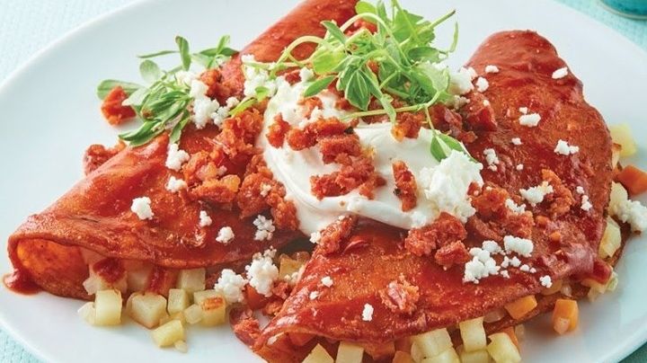 ¡Para chuparse los dedos! Estas enchiladas potosinas serán la comida favorita de tu familia