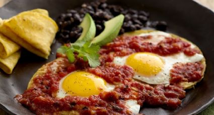 ¡Un desayuno digno de reyes! Estos huevos rancheros te robarán el aliento