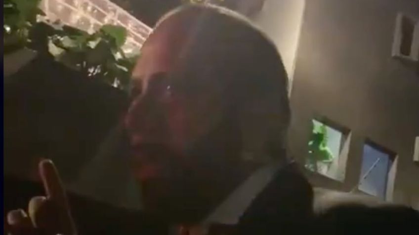 ¡Indignante! Tunden en redes a 'Lord Mis Zapatos' por hacer fiesta en CDMX pese a semáforo rojo