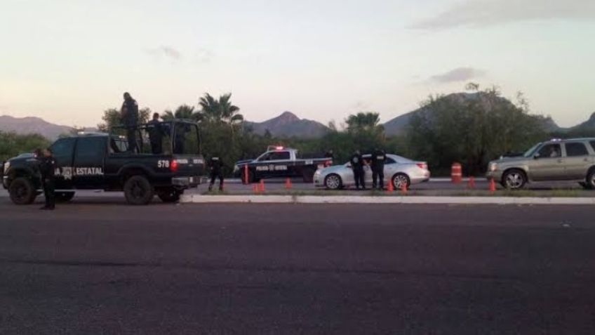 Comando armado despoja a conductor de su camioneta en carretera Guaymas-Hermosillo