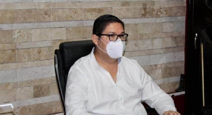 "¿Qué tiene de malo?": Alcalde de Escuinapa se excusa por hacer fiesta después vacunarse de Covid-19