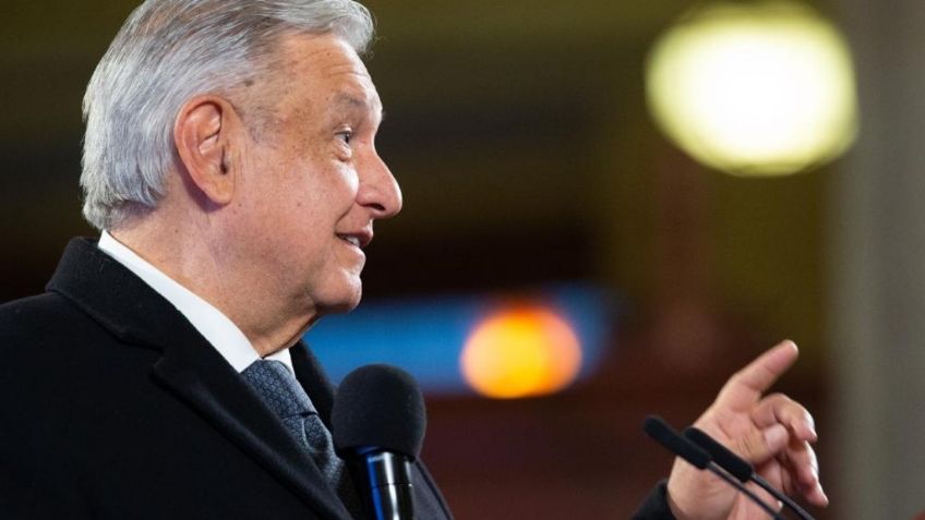 AMLO pide indulto para Julian Assange y ofrece asilo político al fundador de Wikileaks