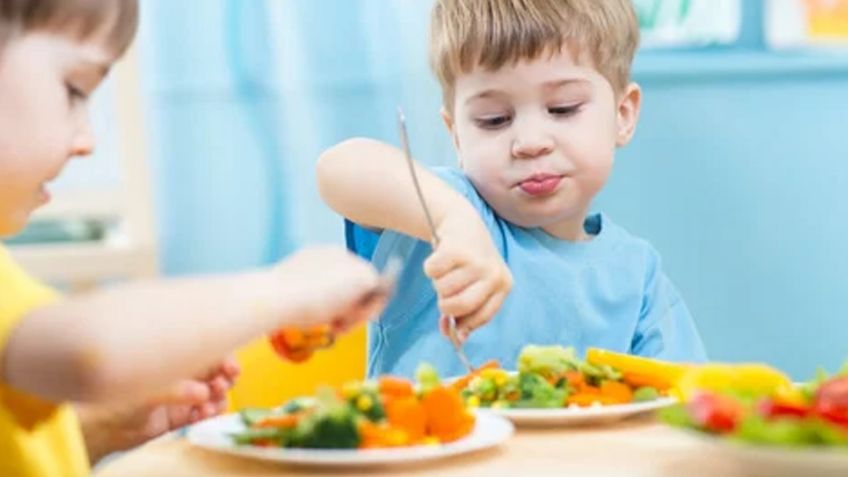 Si tu hijo no está comiendo lo suficiente, controla la situación con estos consejos
