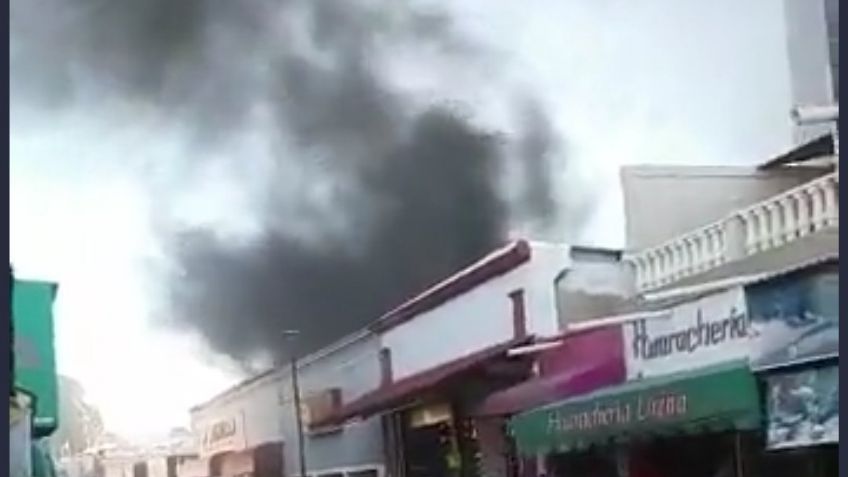 VIDEO: Así se vivió el voraz incendio que arrasó con un negocio en el centro de Hermosillo