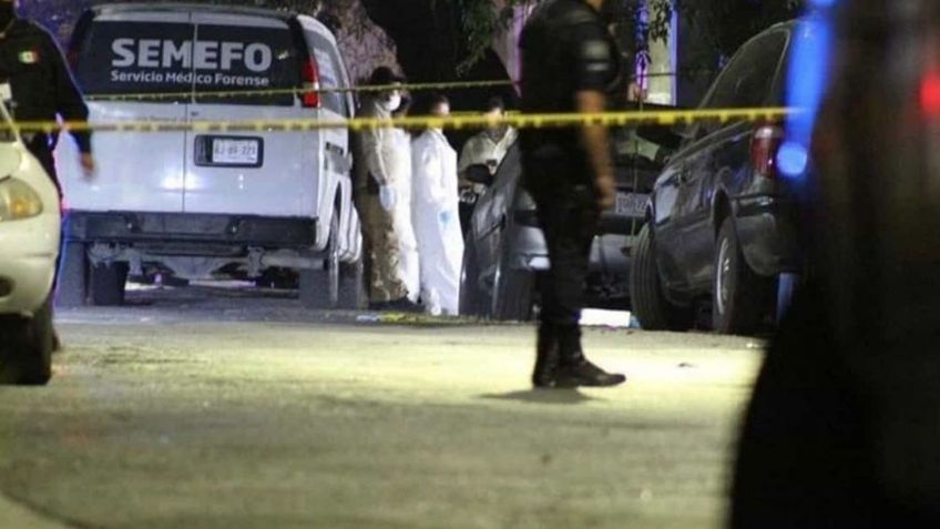 Código rojo en Guadalajara: Sujetos armados asesinan a tiros a un hombre dentro de una barbería
