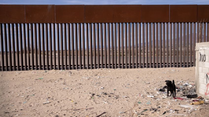 VIDEO: Hallan a niña de solo 7 años en la frontera de México y EU; un traficante la abandonó
