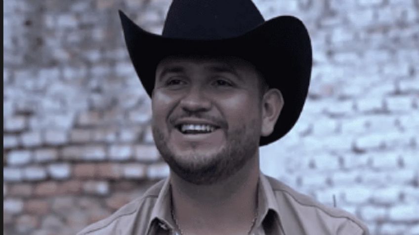 ¿Sin ropa? Vocalista de famosa agrupación del regional mexicano se deja ver ¡como nunca antes!