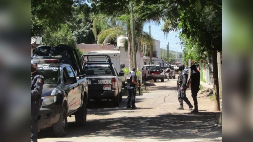 Michoacán, zona de Guerra: Balacera entre policías y sicarios deja dos muertos y un lesionado