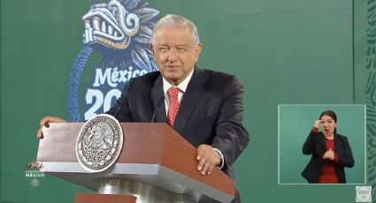 AMLO defiende dar RFC a mayores de 18 años; afirma que es para "proteger" a los jóvenes