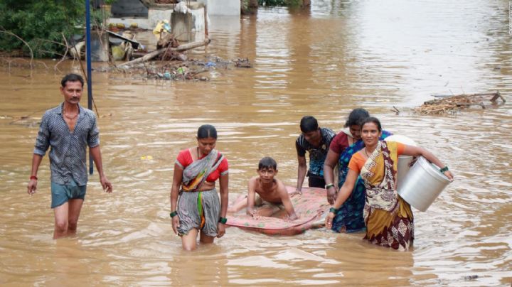 ¡Tragedia en la India! Aumenta a 42 el número de víctimas fatales por torrenciales lluvias