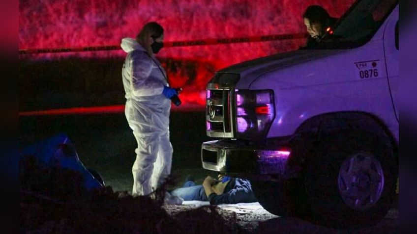 Código rojo en Tijuana: A la orilla de la carretera, deja el cuerpo de un hombre; tenía balazos