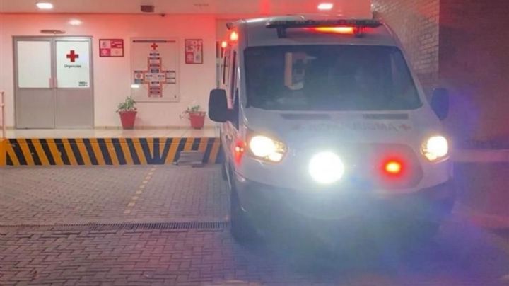 Cuatro lesionados, el saldo de un choque de camión y trailer en carretera Caborca-Santa Ana