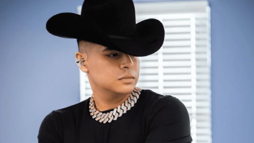 Grupo Firme corre a fan del concierto; Eduin Caz es agredido por el público: "Sáquenlo por favor"