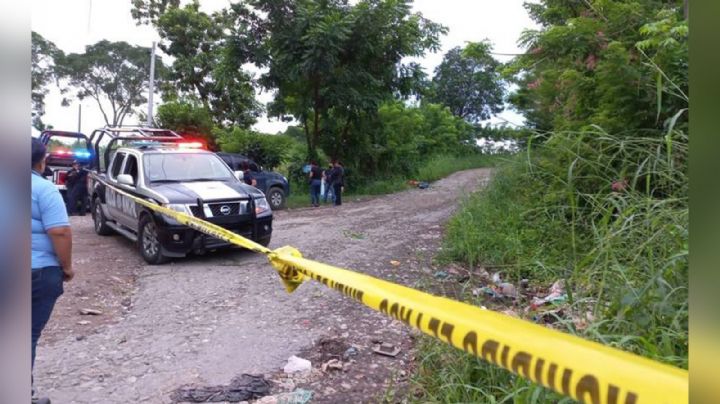 Con claras huellas de violencia, localizan el cuerpo de un hombre tendido en un basurero