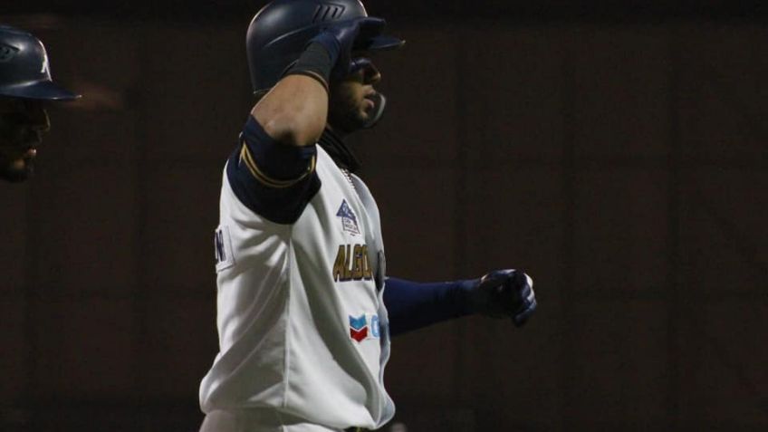 Algodoneros enciende su arsenal y 'desempluma' a los Águilas de Mexicali